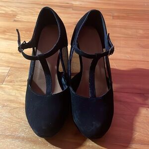 High heels with sheer sides